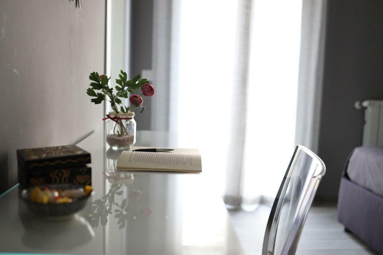 Cavour37 Rooms Palermo Bagian luar foto